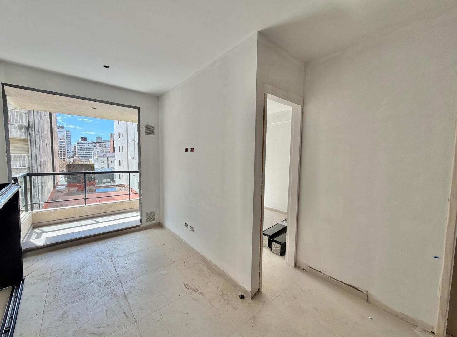Foto de VENTA DEPARTAMENTO DE UN DORMITORIO CON BALCON EN BARRIO CENTRO, imagen 2