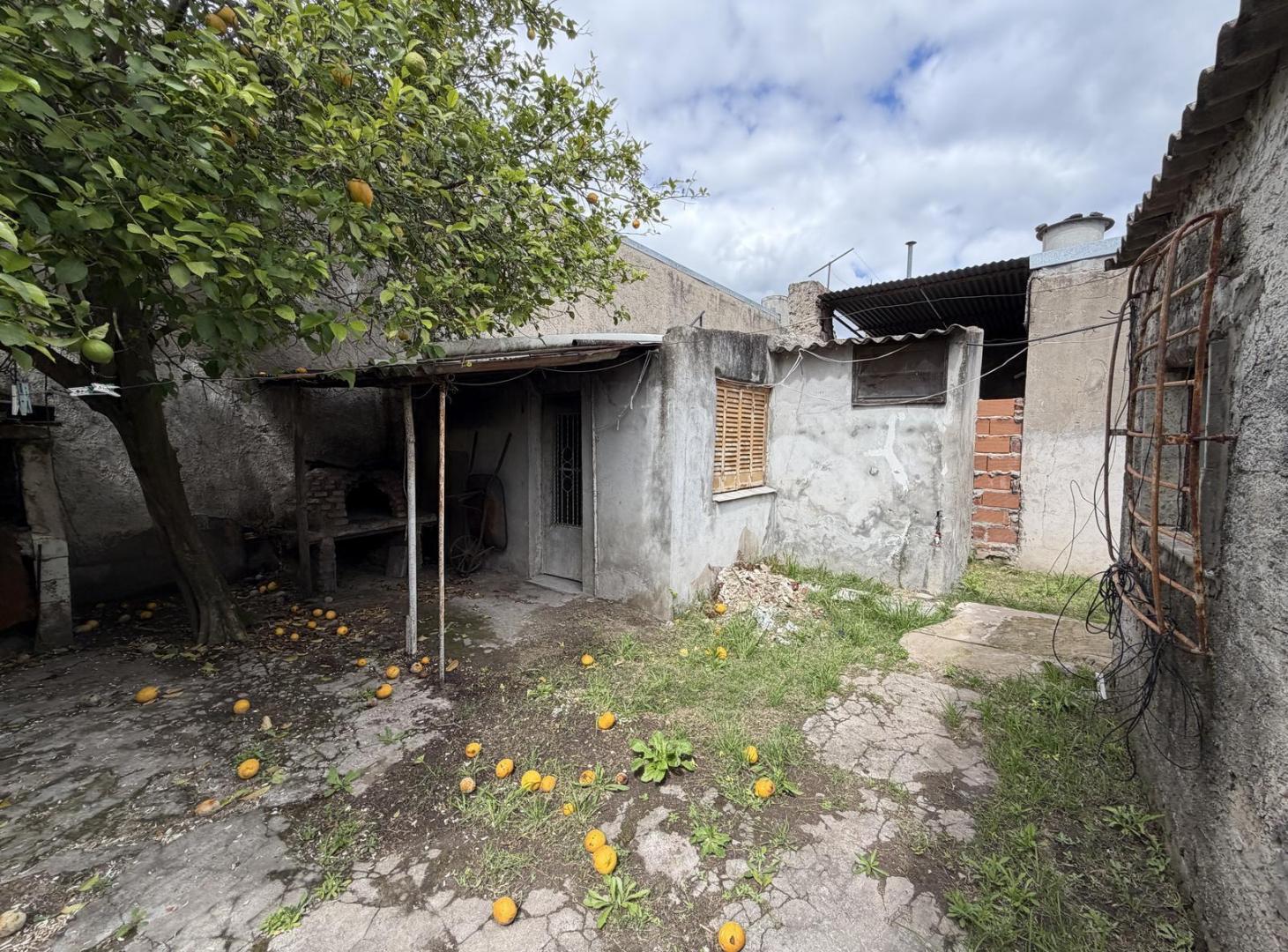 Foto de CASA EN VENTA DE 2 DORMITORIOS EN GRANADERO BAIGORRIA, imagen 5