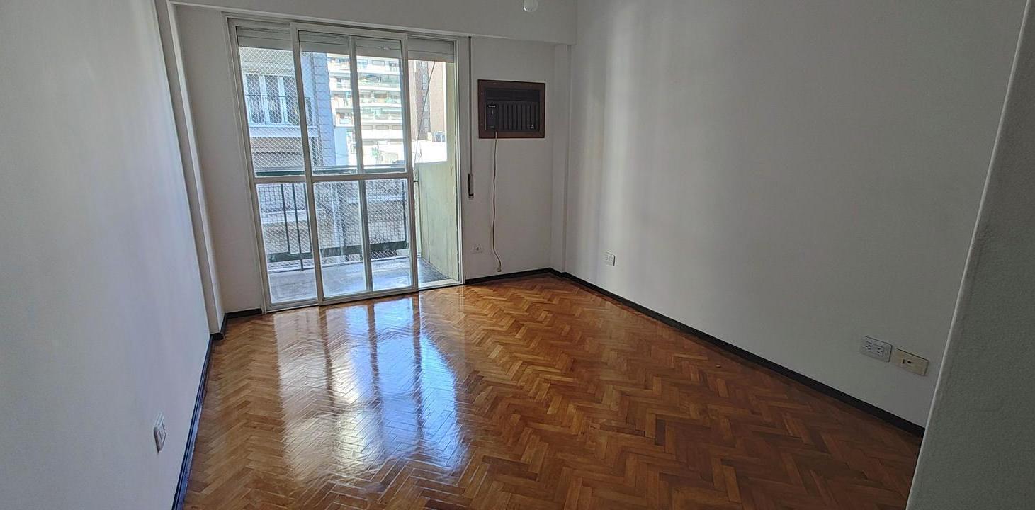 Foto de DEPARTAMENTO EN ALQUILER - 3 HABITACIONES CON COCHERA, imagen 3