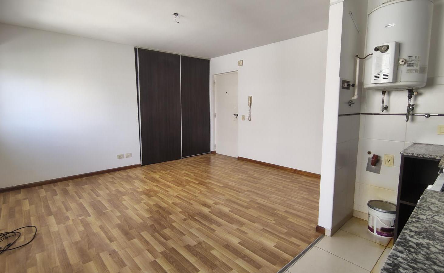 Foto de VENTA DEPARTAMENTO MONOAMBIENTE ABASTO, imagen 4