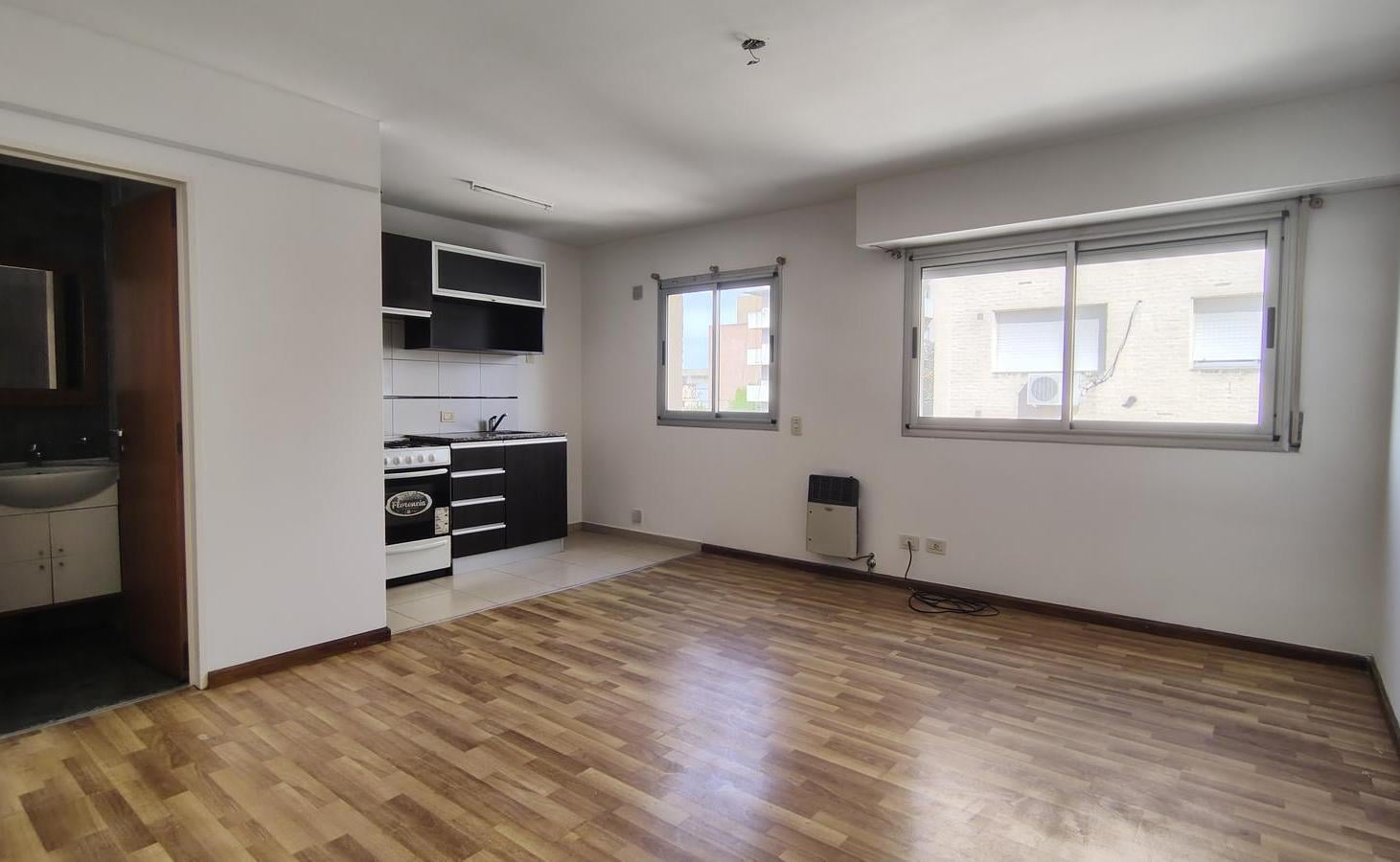 Foto de VENTA DEPARTAMENTO MONOAMBIENTE ABASTO, imagen 3