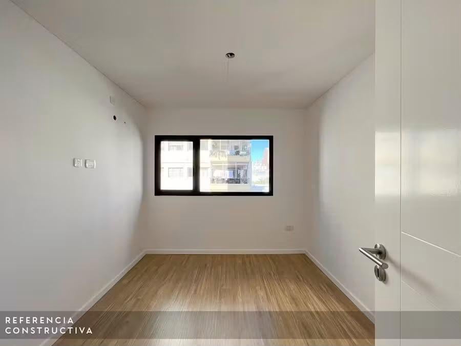 Foto de VENTA-DEPARTMANTO DOS DORMITORIOS PATIO AMPLIO-CENTRO, imagen 5