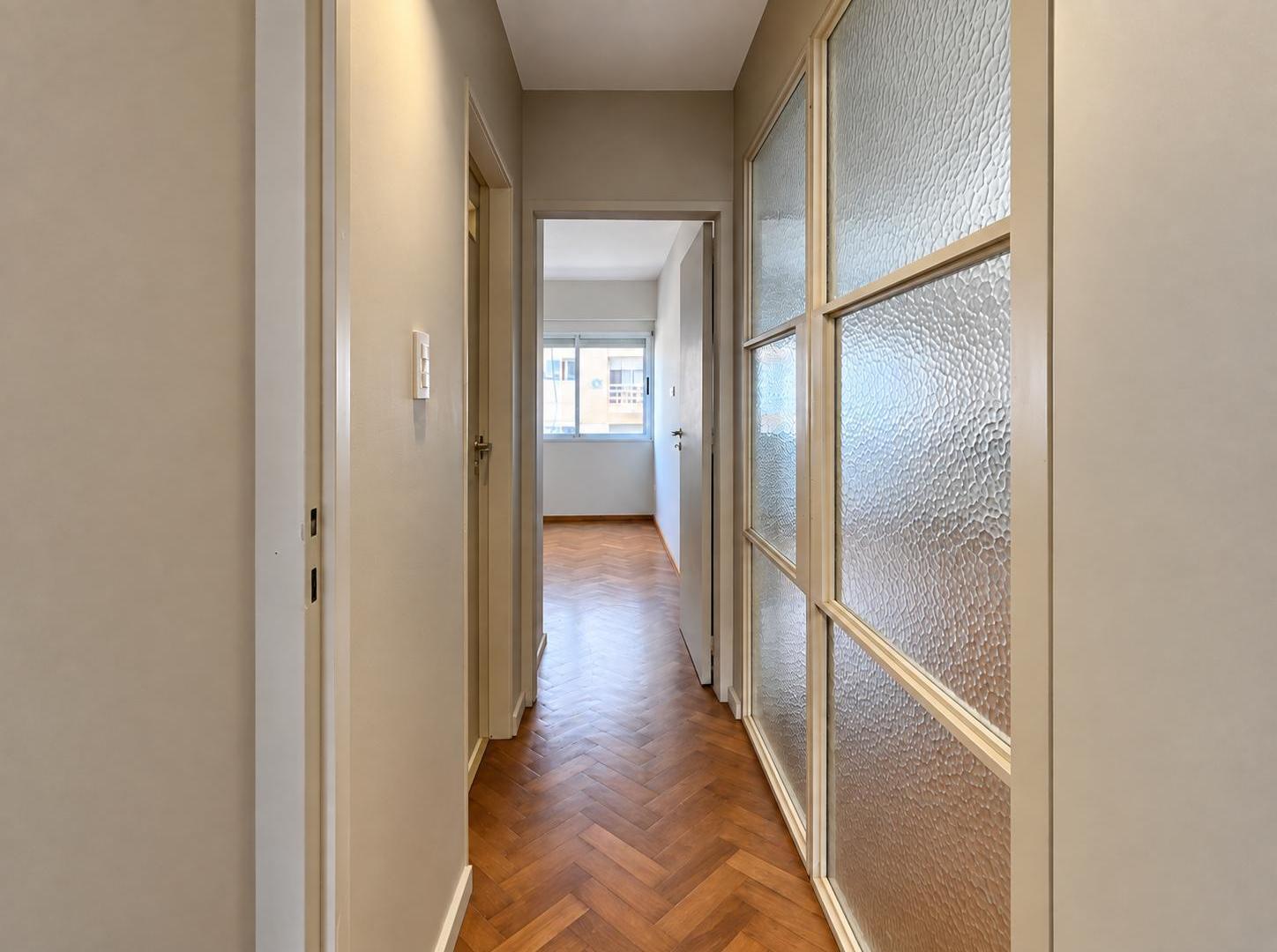 Foto de EN VENTA DEPARTAMENTO 2 DORMITORIOS COMODIN RECICLADO A NUEVO BARRIO, imagen 5