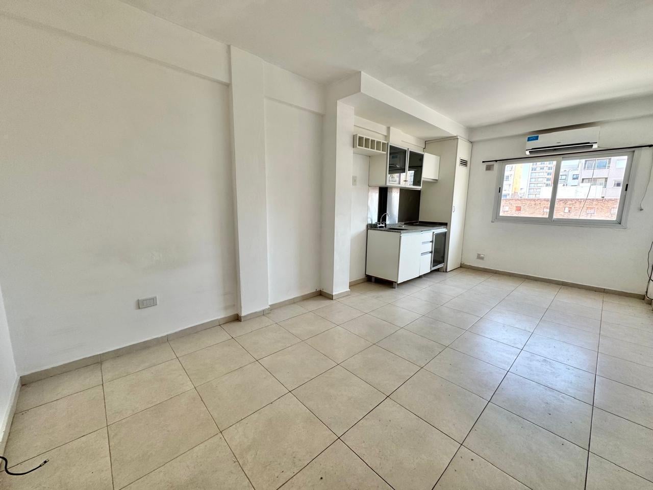 Foto de VENTA DEPARTAMENTO MONOAMBIENTE BARRIO MARTIN, imagen 3