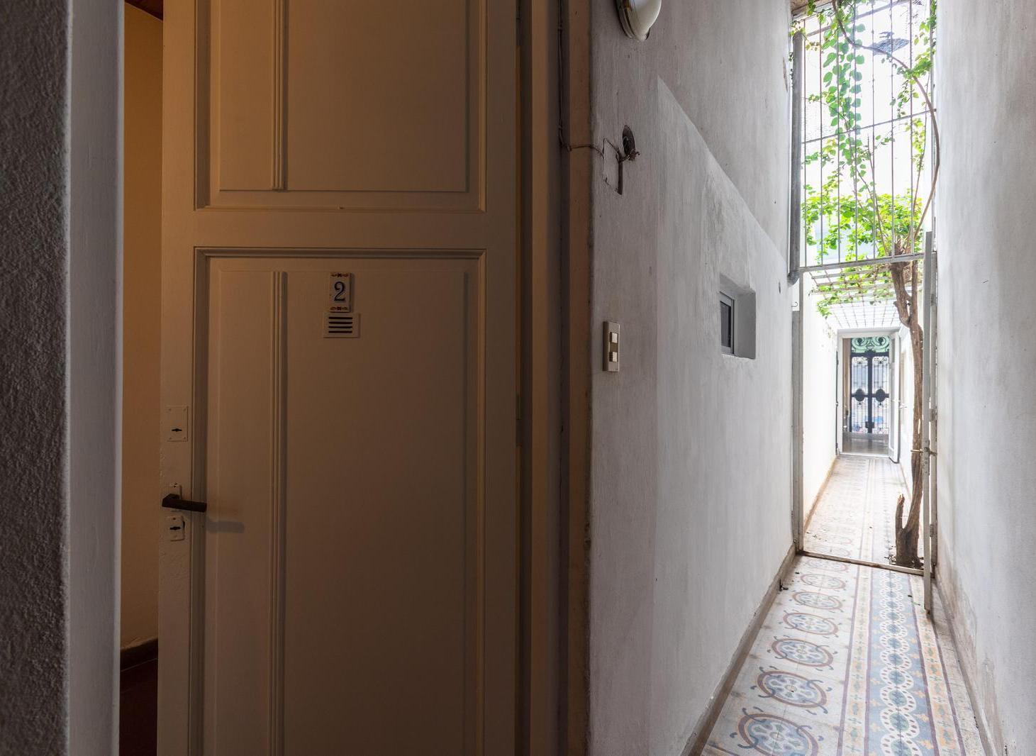 Foto de EN VENTA CASA DE PASILLO DE DOS DORMITORIOS MAS COMODIN EN BARRIO MARTIN, imagen 1