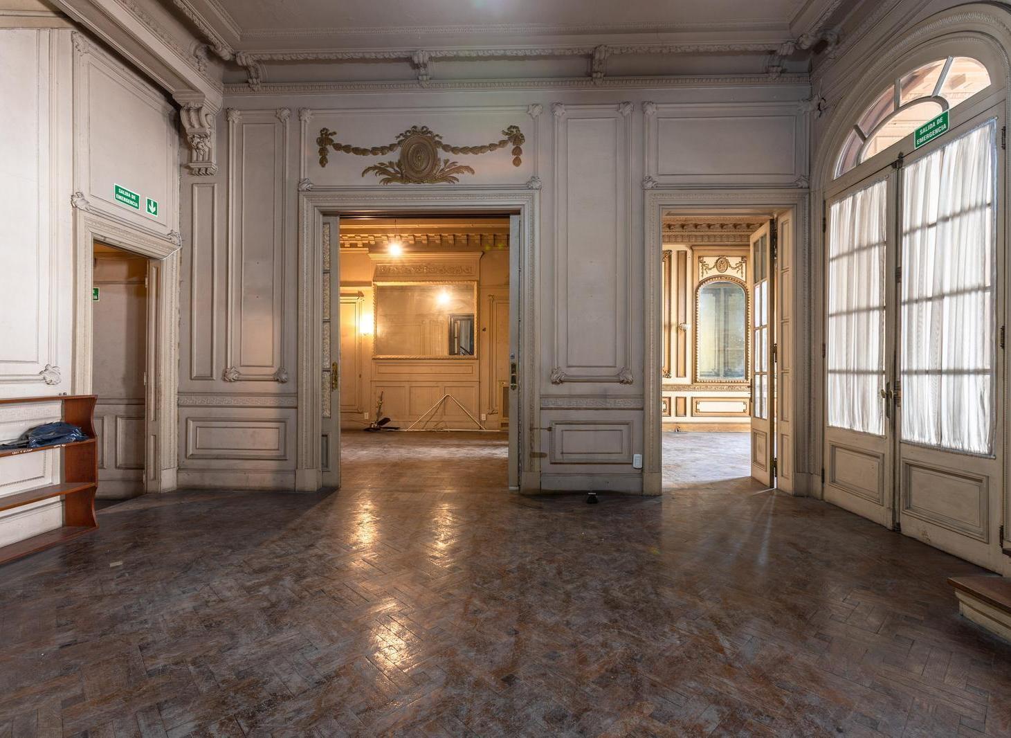 Foto de EN VENTA CASA HISTORICA A REFACCIONAR 525M2 CONTRUIDOS EN BARRIO MARTIN, imagen 1