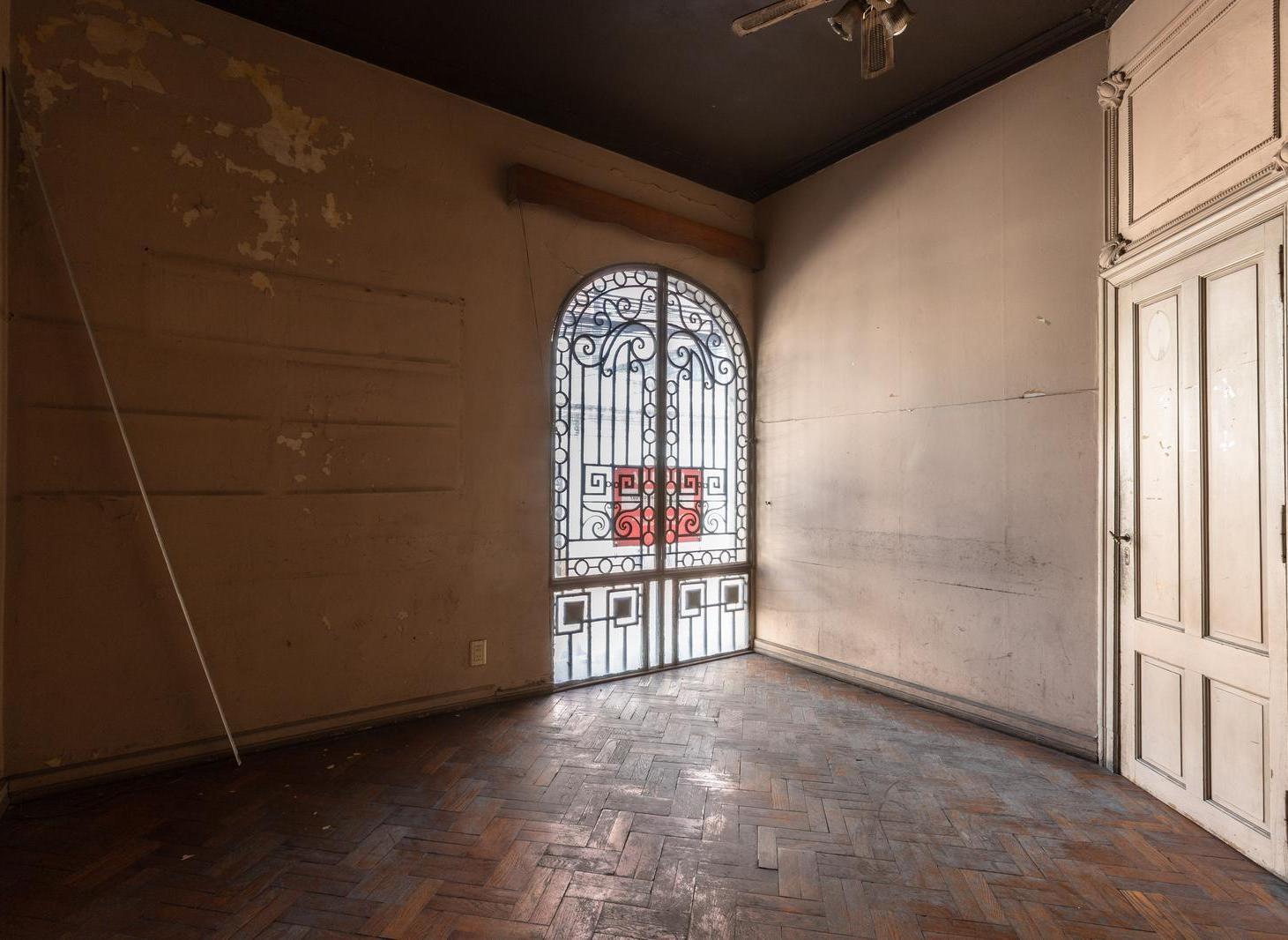 Foto de EN VENTA CASA HISTORICA A REFACCIONAR 525M2 CONTRUIDOS EN BARRIO MARTIN, imagen 5