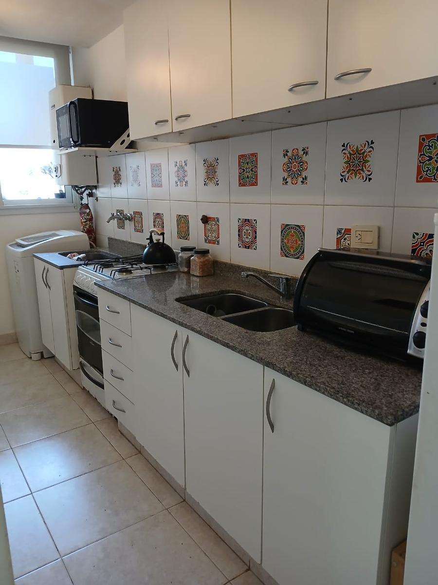 Departamento en Jardines de La Estanzuela 2 Dorm. Planta Baja 4