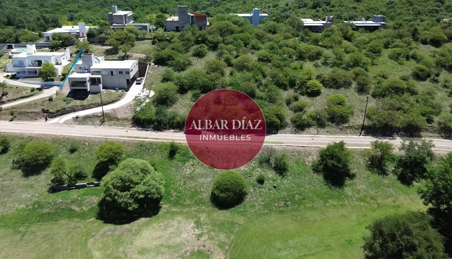 OPORTUNIDAD TERRENO CUMBRES DEL GOLF 2