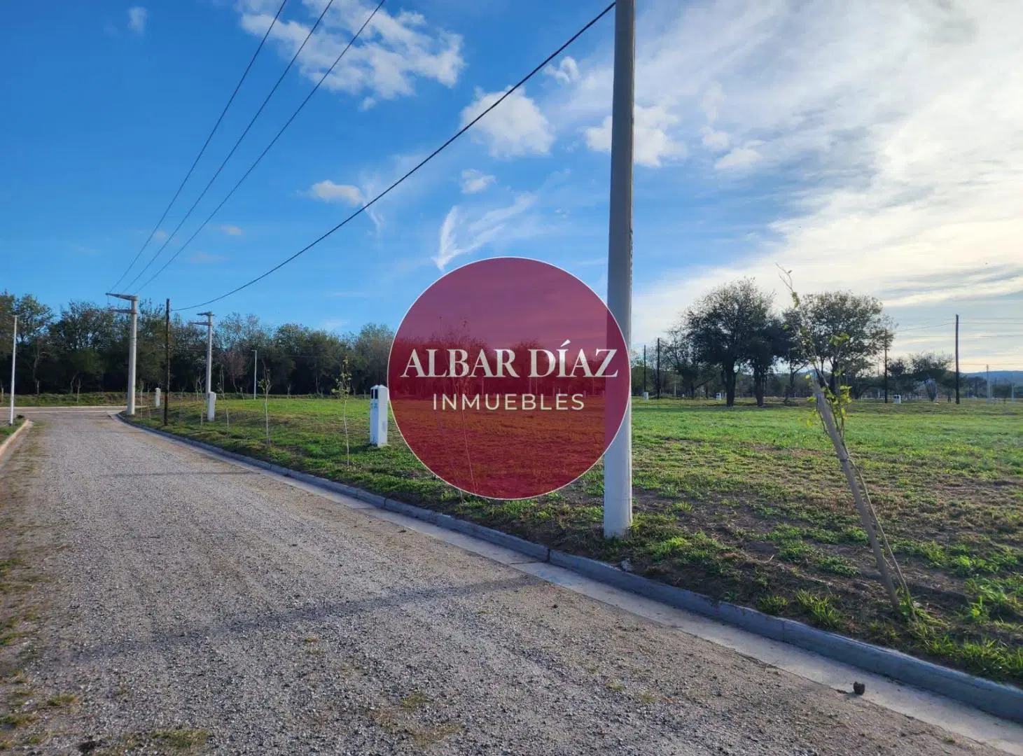 SE VENDE LOTE EN BARRIO CERRADO TEJAS 4 - FINANCIA 5