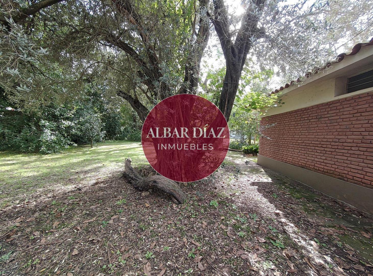 OPORTUNIDAD CASA EN VENTA VALLE DEL SOL CON AMPLIOS TERRENOS