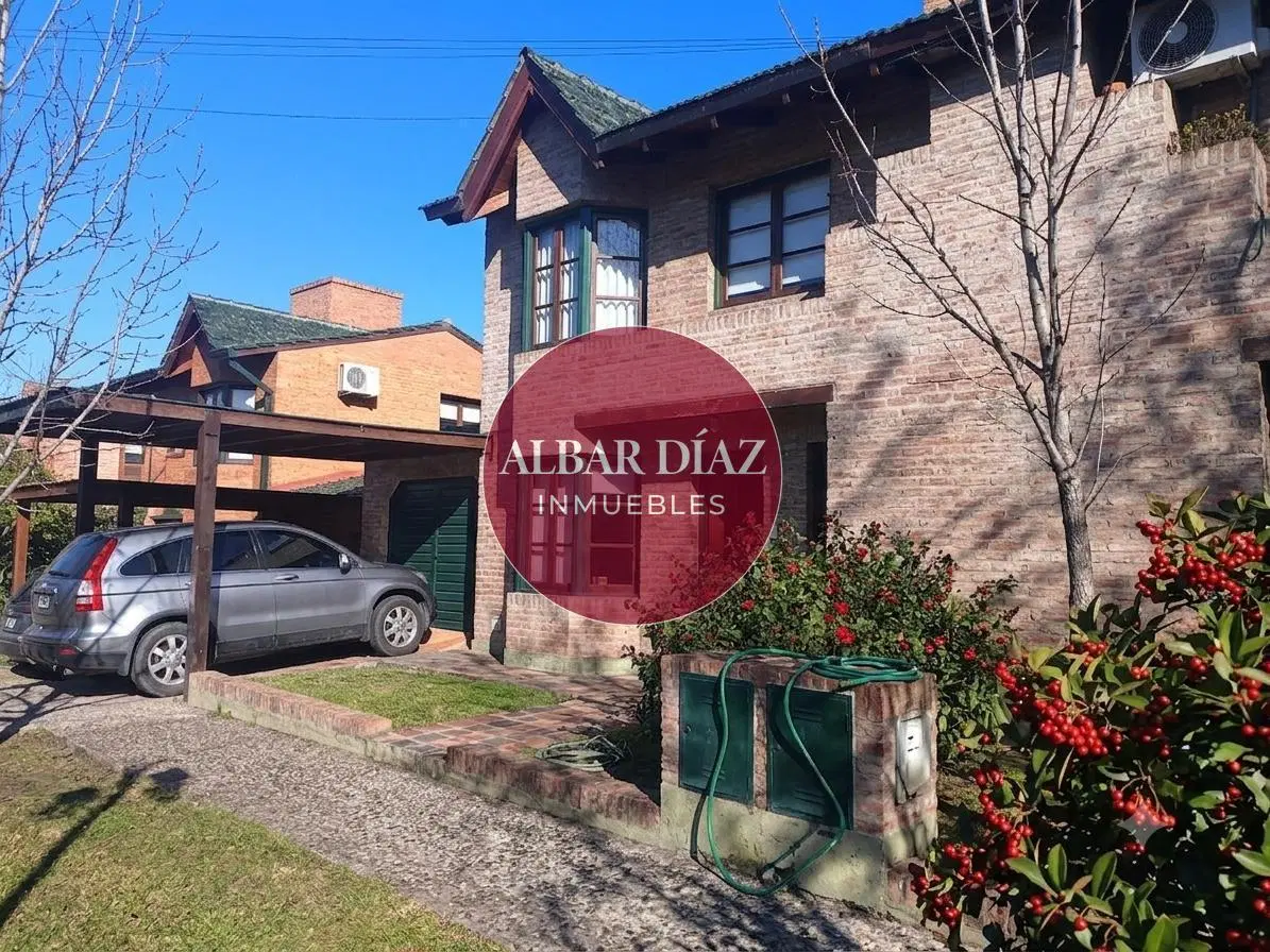 APTO CRÉDITO | Dúplex 3 Dormitorios   2 baños   Patio | Housing La Recta con Pileta | Villa Belgrano 2