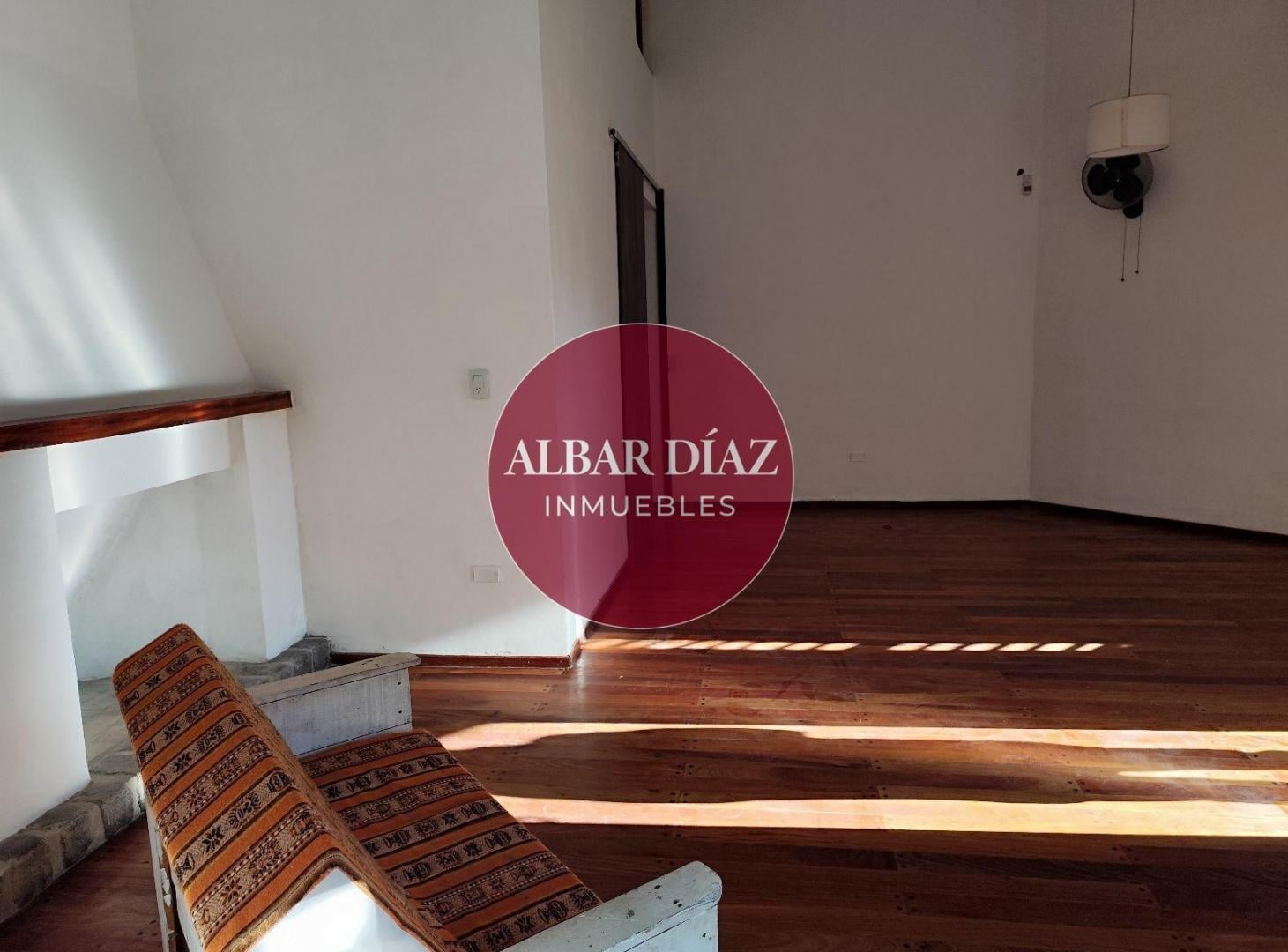 Foto de Residencial Vélez Sarsfield | Casa sobre dos lotes con amplio patio |, imagen 4