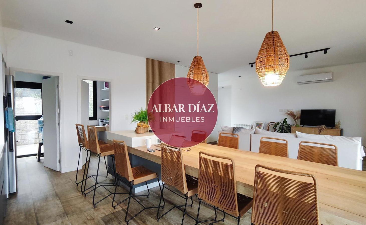 Foto de ALQUILER CASA EN LA DESEADA - EXCELENTE UBICACIÓN Y VISTAS, imagen 2