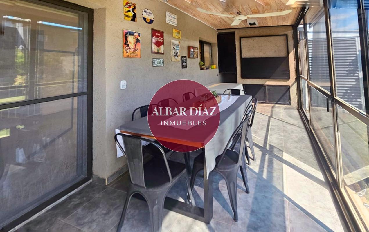 Foto de DUPLEX 3 DORMITORIOS EN VENTA CHACRA 1, imagen 2