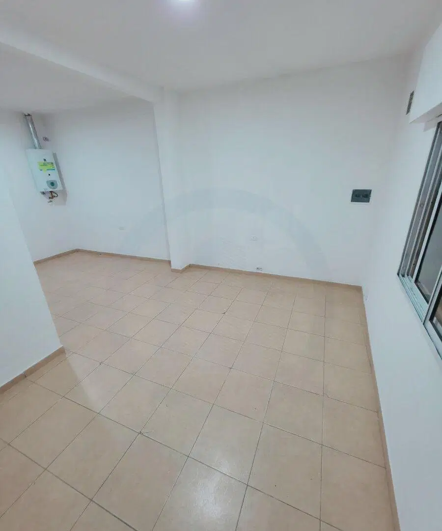 ALQUILER DPTO 2 DORMITORIOS CON TERRAZA EN PLANTA ALTA EN B° PUEYRREDON 5