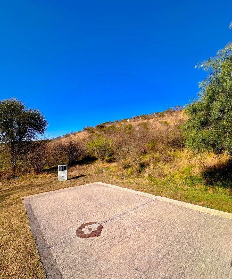 Foto de SE VENDE LOTE DE 830m EN COLINAS DE LA DESEADA, imagen 1