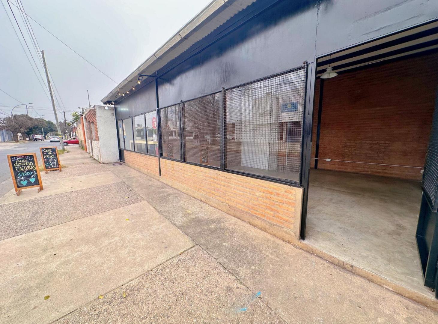 Foto de ALQUILER DE LOCAL COMERCIAL EN ZONA DE ALTO TRANSITO, imagen 1
