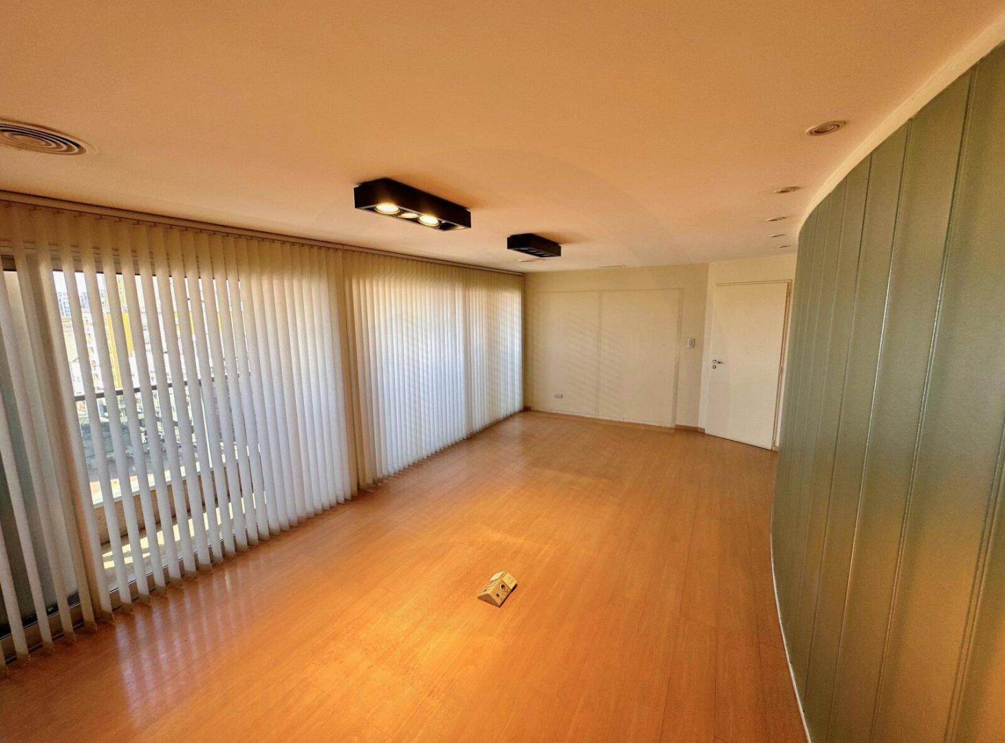 Foto de OFICINA EN ALQUILER – EDIFICIO GARDEN | 150 M² | 8 PRIVADOS, imagen 1