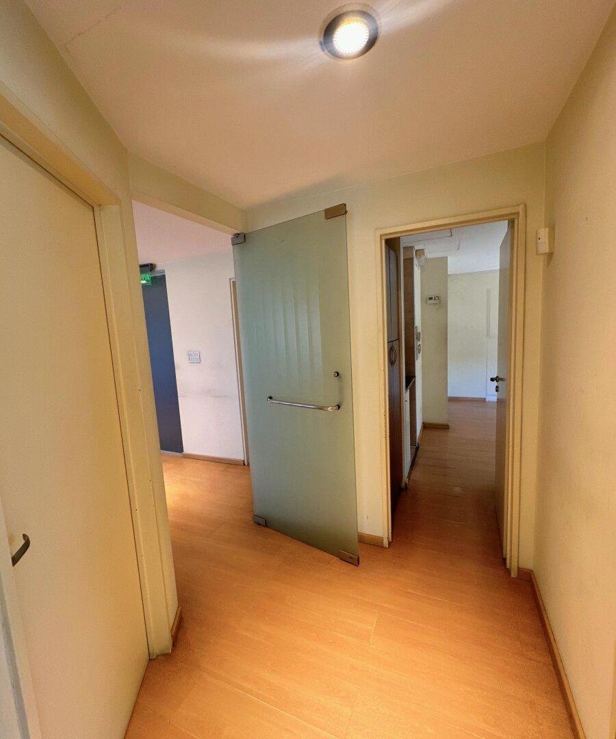 Foto de OFICINA EN ALQUILER – EDIFICIO GARDEN | 150 M² | 8 PRIVADOS, imagen 2