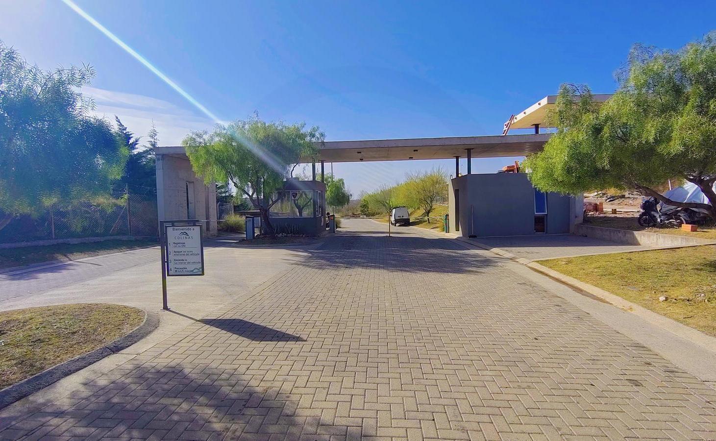 Foto de LOTE EN VENTA EN COLINAS DE LA DESEADA - LA CALERA / 830 M², imagen 1