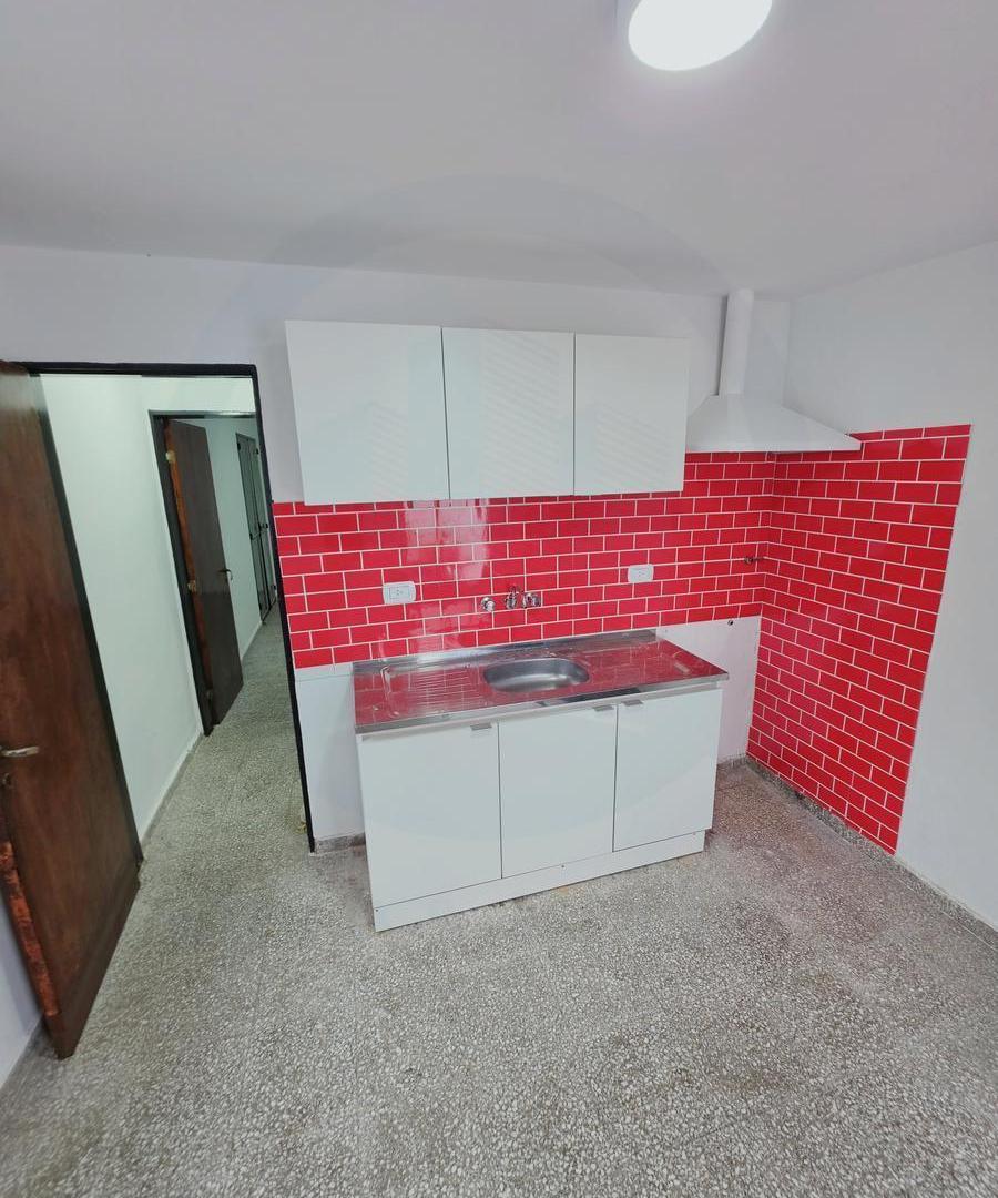 Foto de ALQUILO DPTO 1 DORMITORIO CON COCHERA EN B° JOSE HERNANDEZ, imagen 2