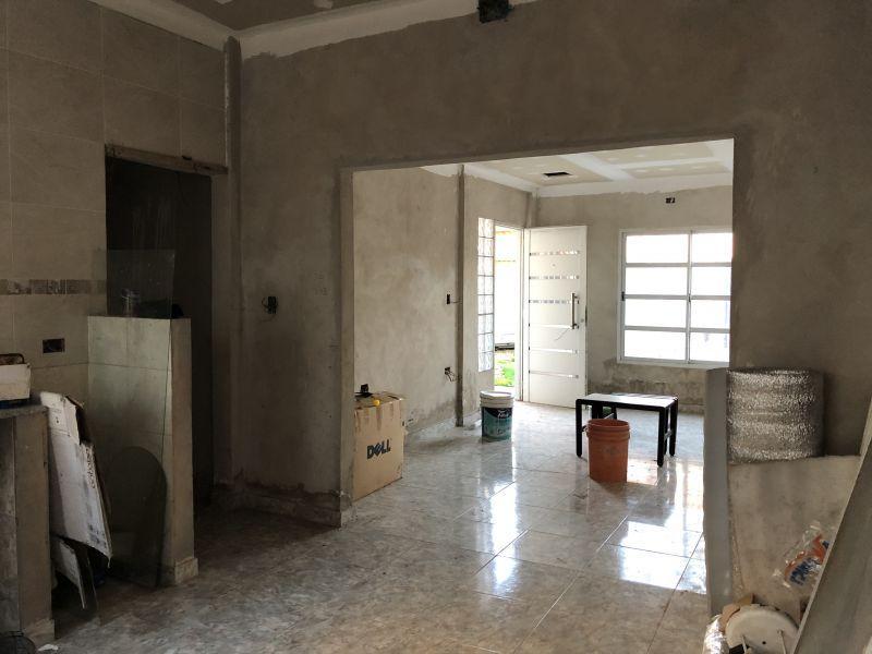 Casa 7 Ambientes o Mas. | Las Americas Al 200 4