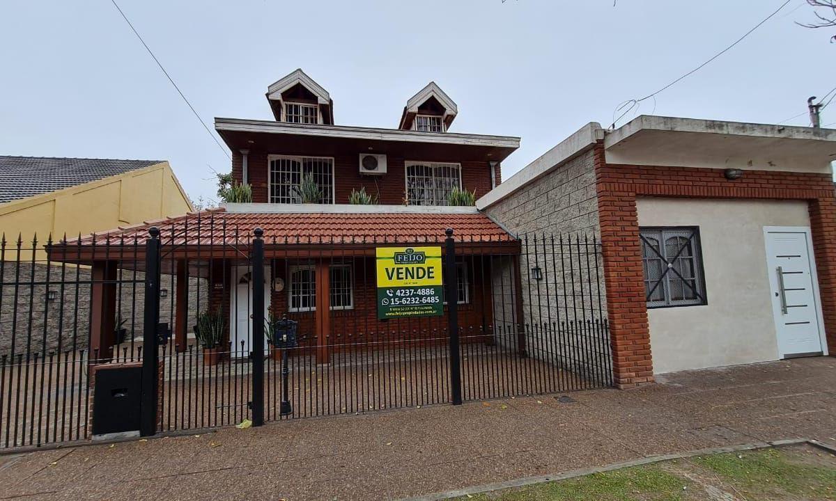 Casa 6 Ambientes. | Alberdi Al 600 4