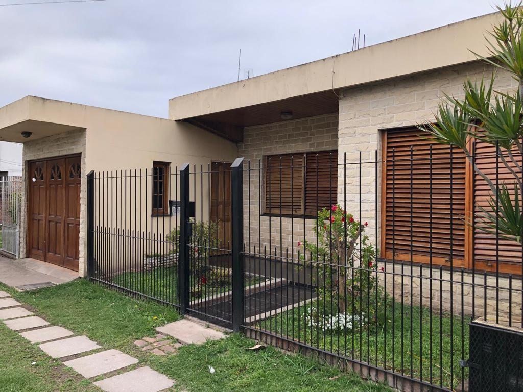 Casa 4 ambientes. | RIO DIAMANTE al 1100