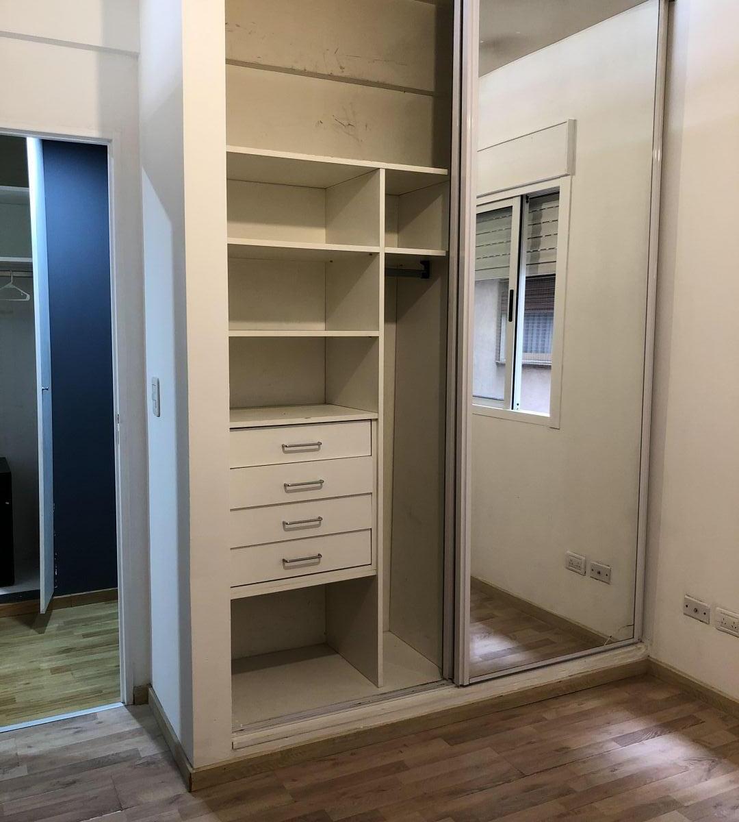 Departamento 2 Ambientes. | Av Rivadavia Al 5800 1