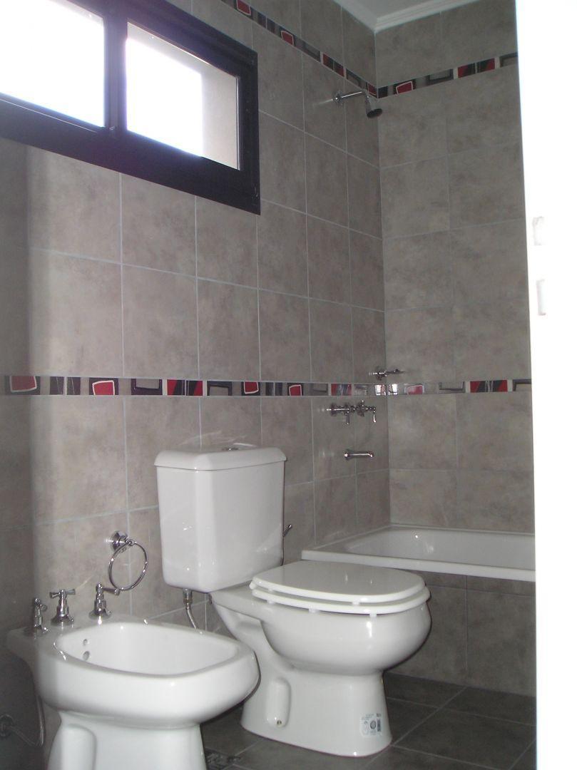 Departamento 4 Ambientes. | Agrelo Al 3300 2