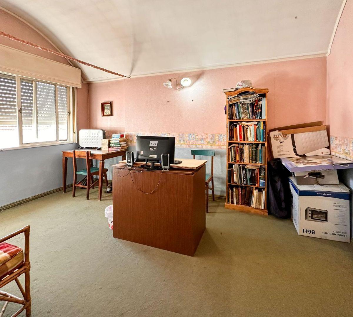 Casa 4 Ambientes. | Aristobulo del Valle Al 300 3