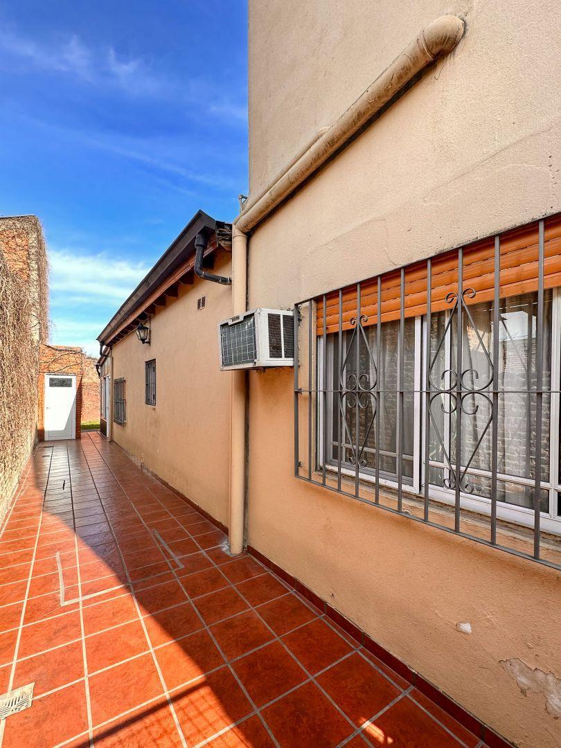 Casa 6 Ambientes. | Rio Carapachay Al 1800 3
