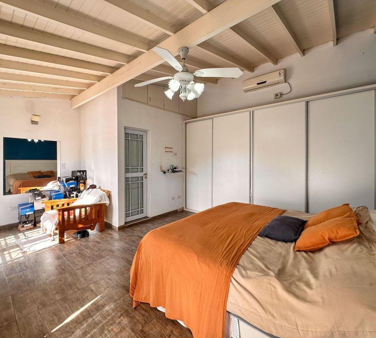 Casa 6 Ambientes. | Rio Carapachay Al 1800 5