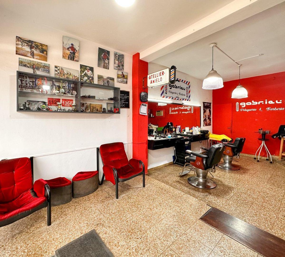 Local. | Balcarce Al 2100 5