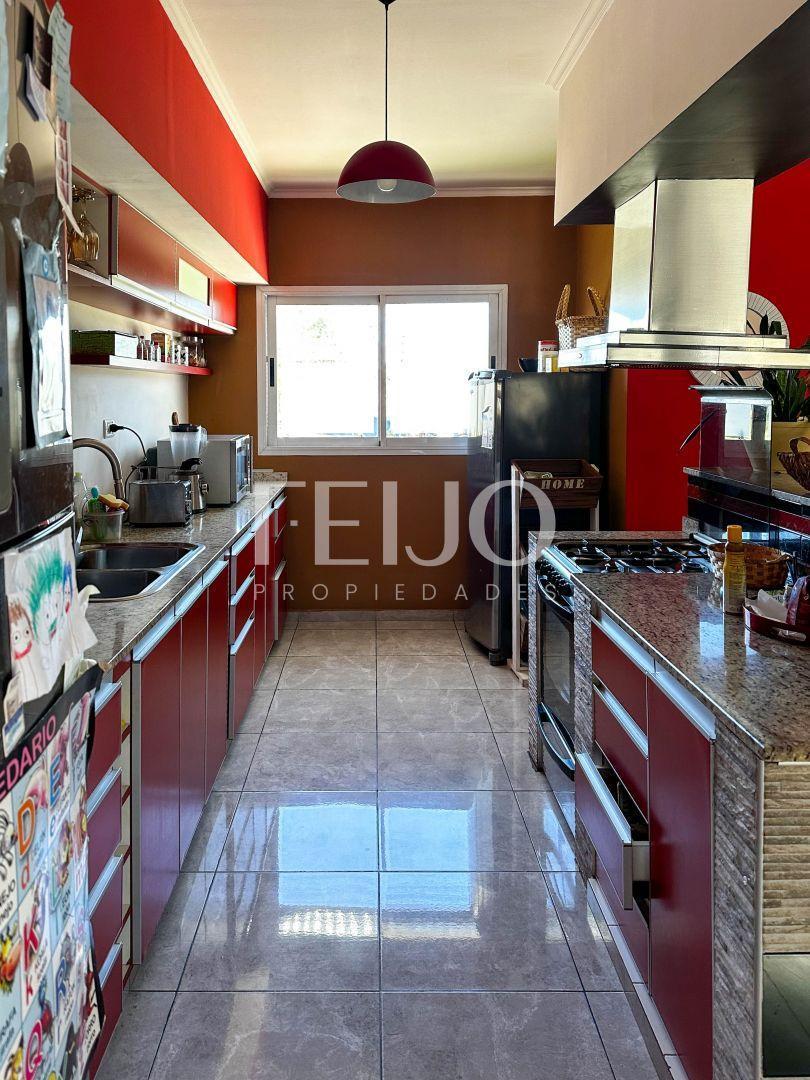 Foto de Casa 6 ambientes. | 1470 al 2500, imagen 4