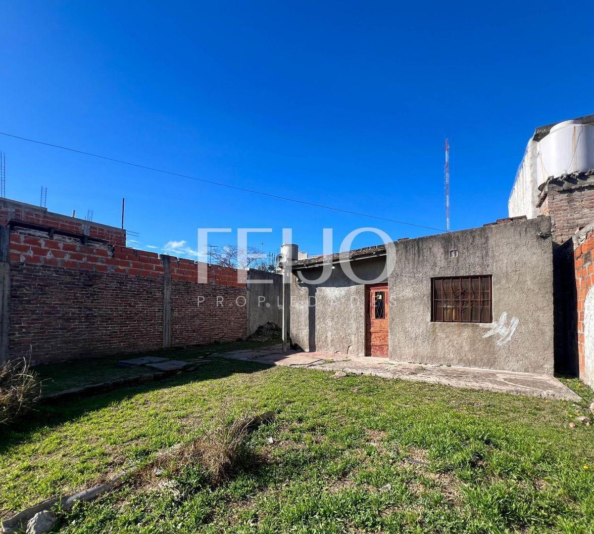 Casa 2 Ambientes. | 22 Al 700 2