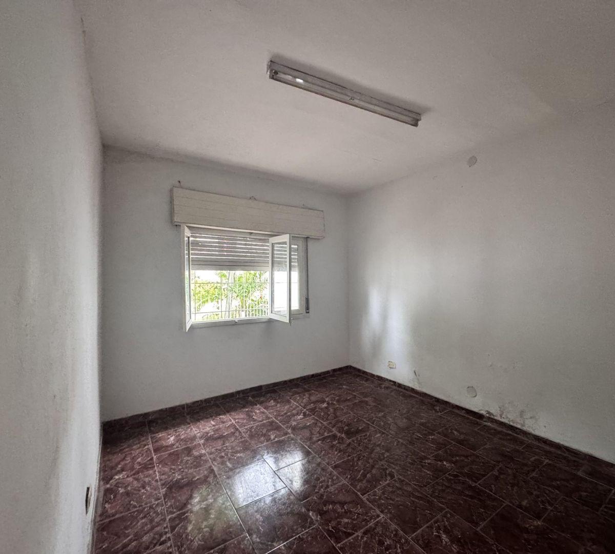 Foto de VENTA DE CASA 3 AMBIENTES EN FLORENCIO VARELA, imagen 5