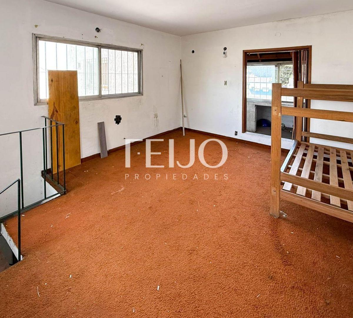 Casa 5 ambientes. | AVENIDA CALCHAQUI al 4900