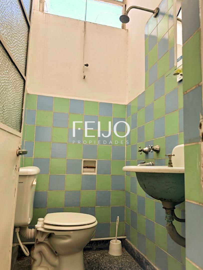 Foto de ALQUILER CASA 6 AMBIENTES, FLORENCIO VARELA, USO COMERCIAL, imagen 4