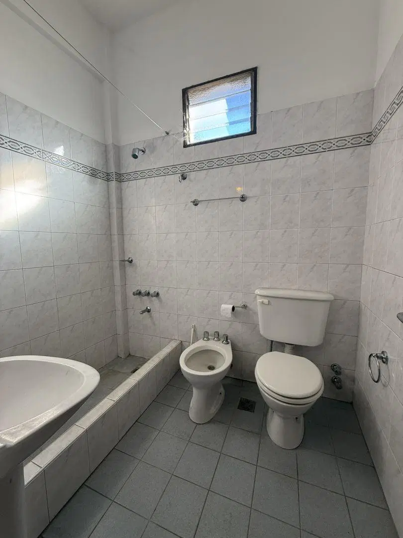 Departamento 2 ambientes. | AV EVA PERON al 3700 5