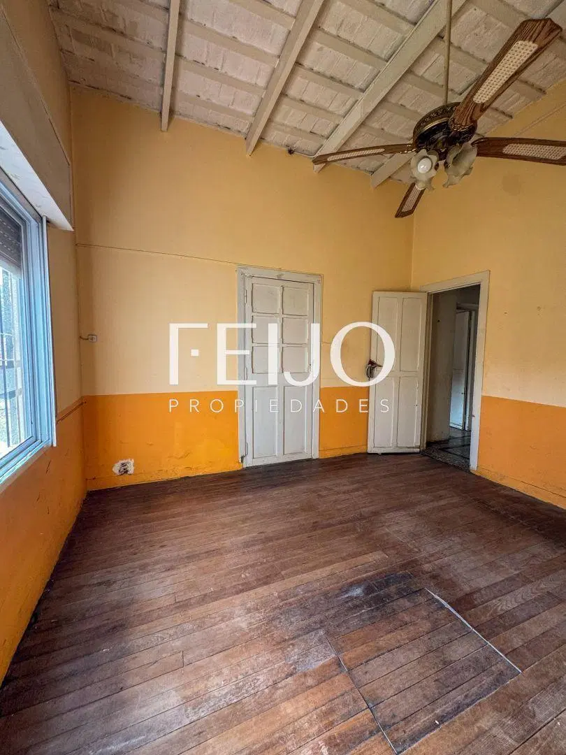 Casa 3 ambientes. | TUCUMAN al 100 1