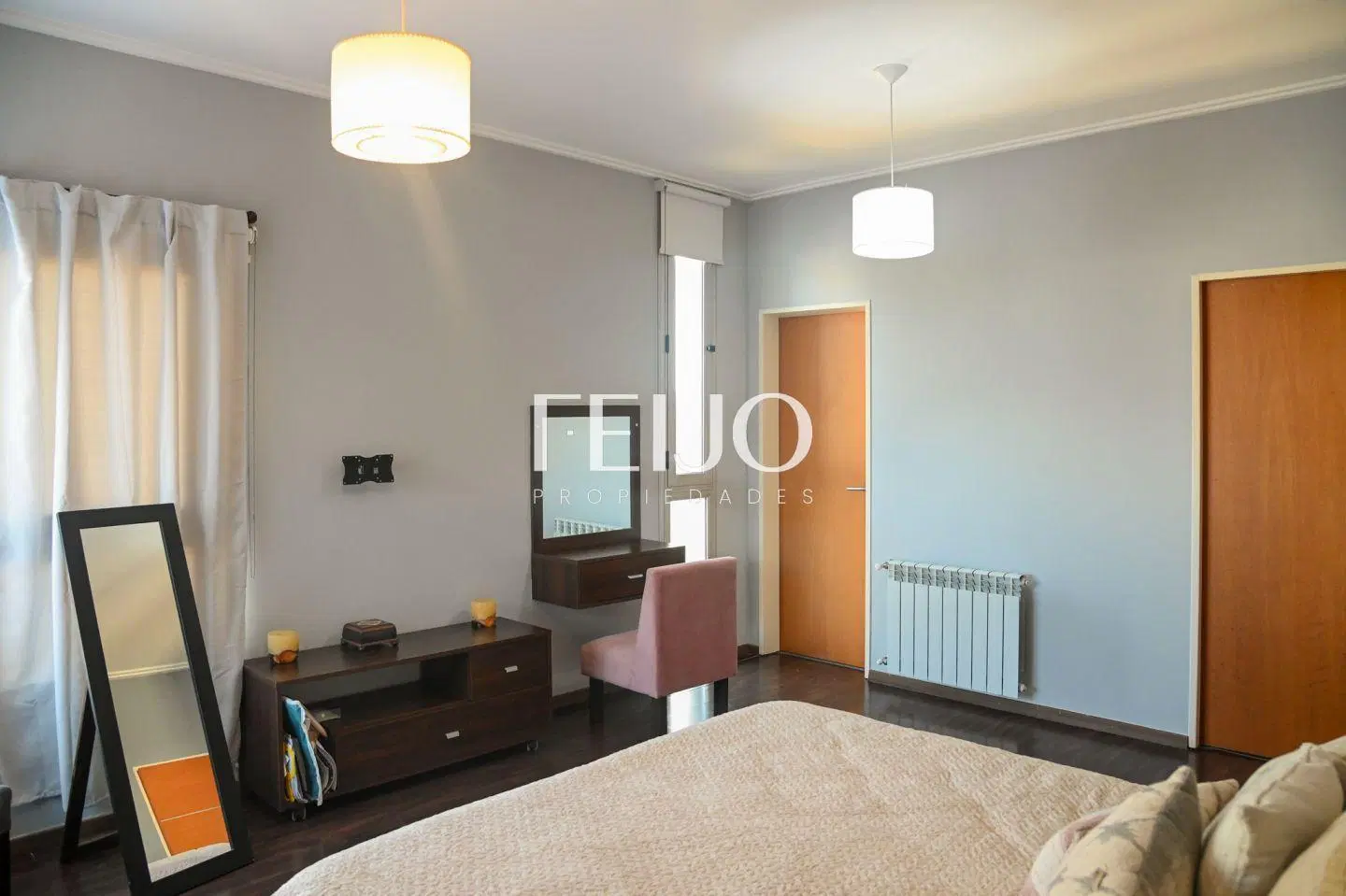 VENTA DEPARTAMENTO 4 AMBIENTES EN FLORENCIO VARELA, PISO ENTERO CON DOS COCHERAS 8