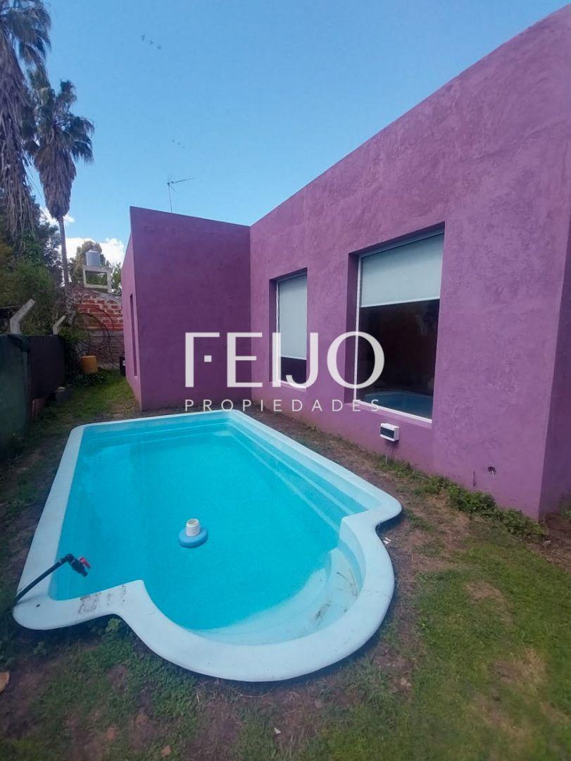 Casa 4 ambientes 2 dormitorios. | rio carcaraña al 2200