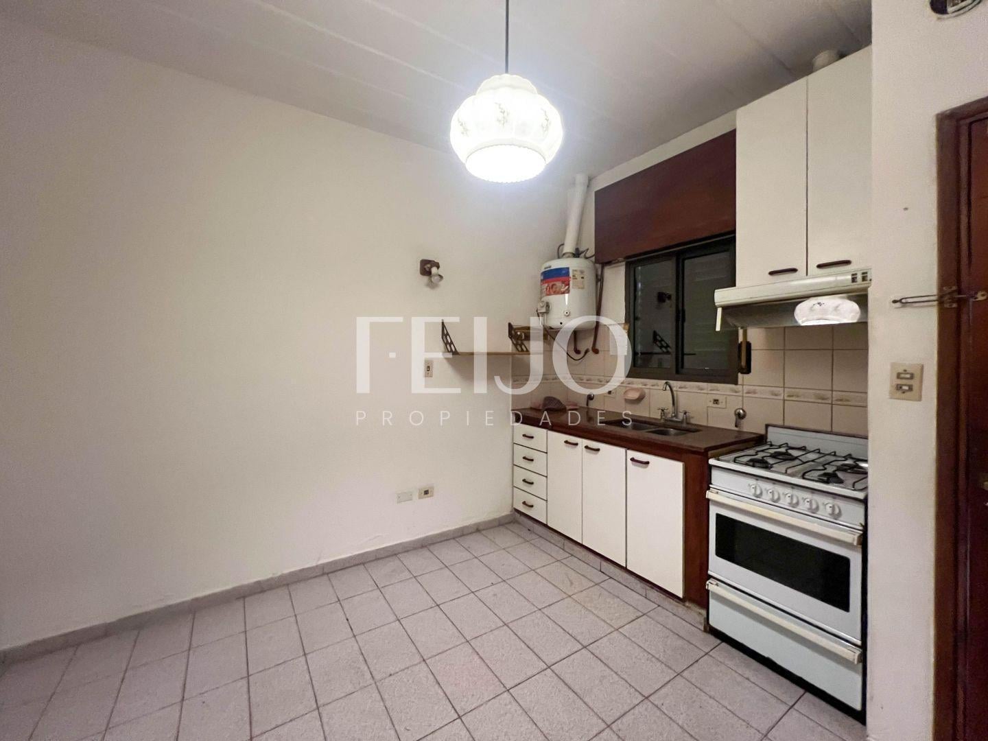 Foto de PROPIEDAD RESERVADA Departamento 2 ambientes. | Bourel al 900, imagen 5