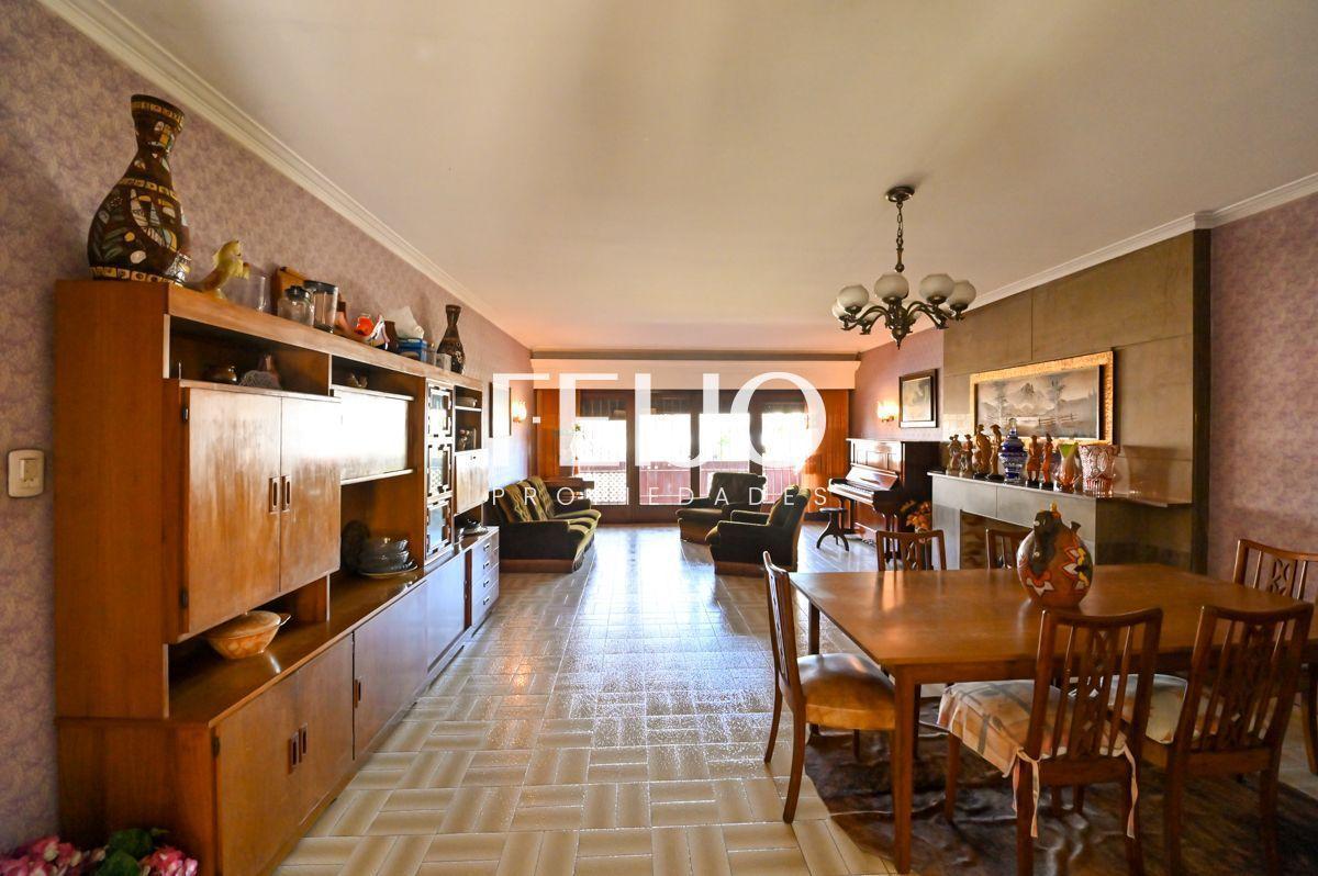 Foto de VENTA DE CASA 8 AMBIENTES, FLORENCIO VARELA MAS LOCALES, TERRENOS Y, imagen 2