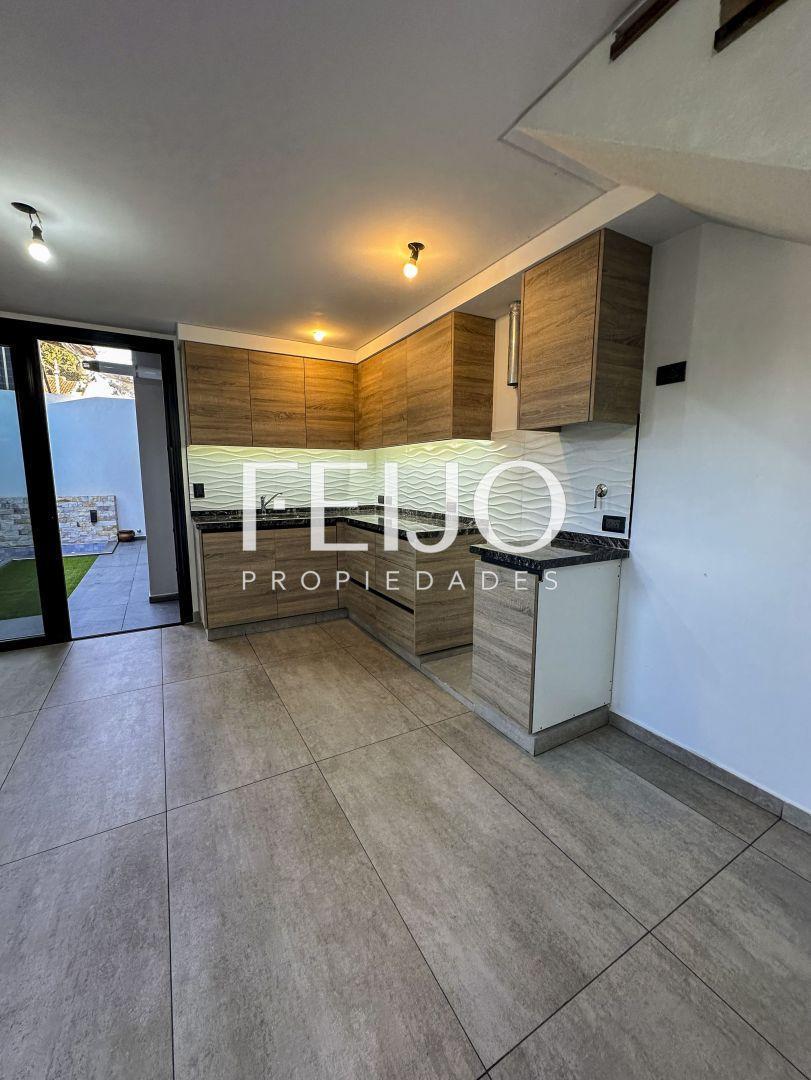 Foto de Venta de Departamento 4 Ambientes en centro, Florencio Varela con, imagen 1