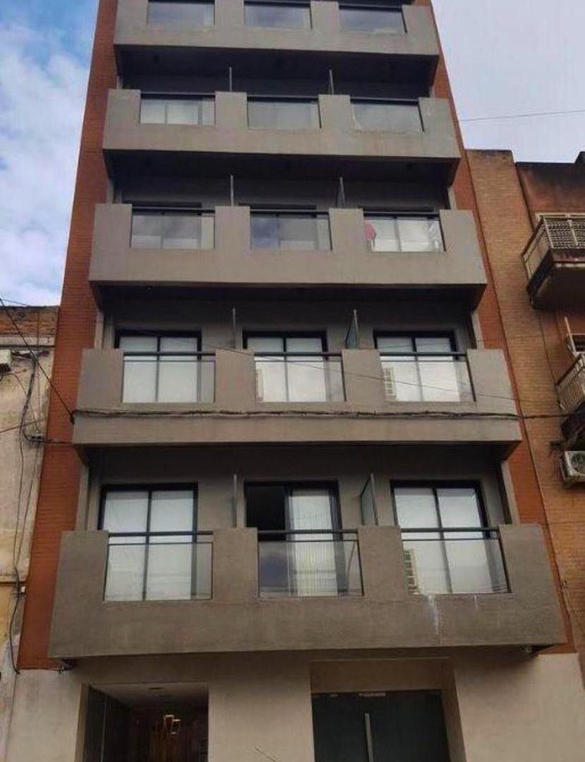 Foto de LAS DECOUD VENDEN MONOAMBIENTE | PJE IRIGOYEN 800 | SAN MIGUEL DE, imagen 2