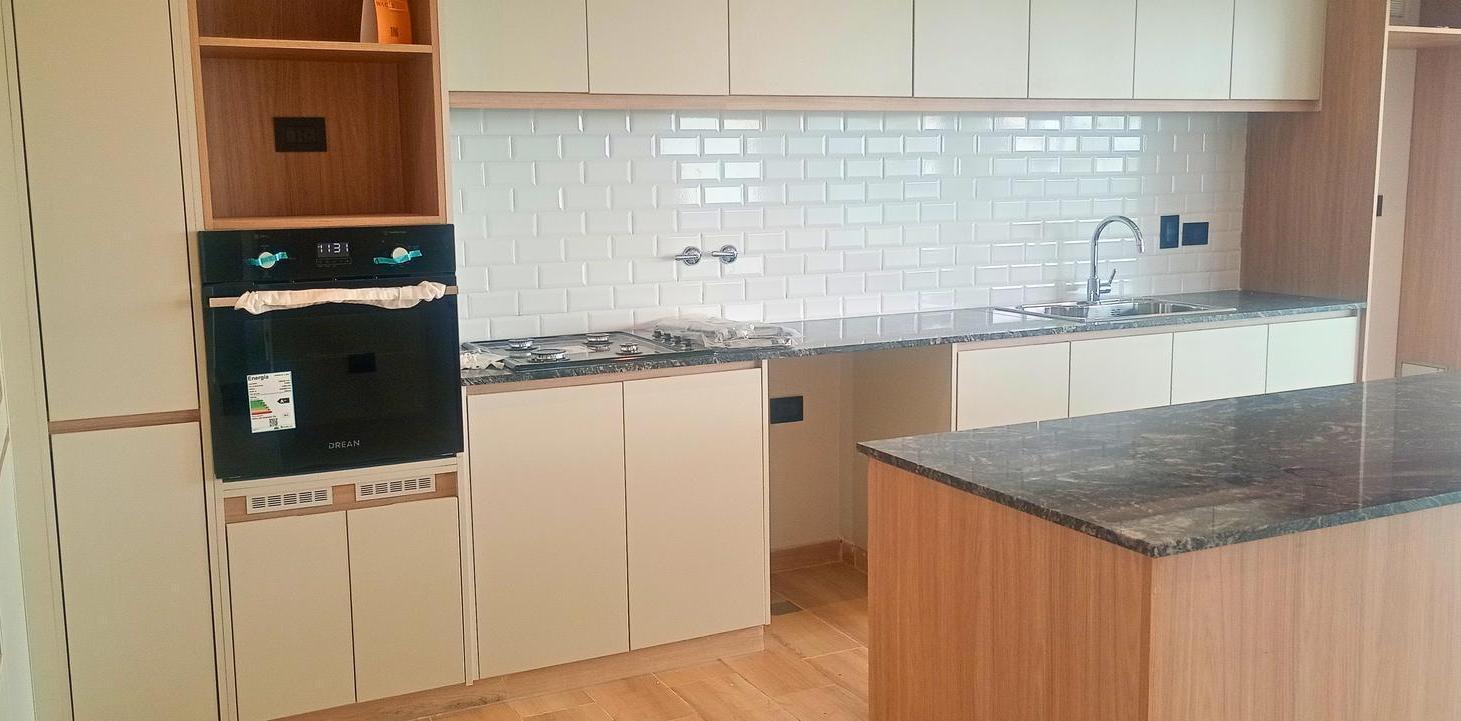 Foto de LAS DECOUD VENDEN O PERMUTAN CASA 3D EN Bº PRIVADO EL PORTILLO | YERBA, imagen 3