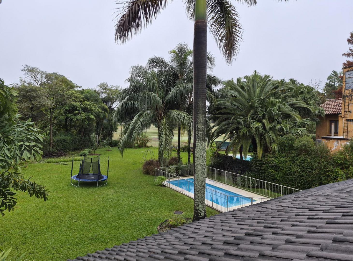 Foto de LAS DECOUD ALQUILAN CASA 4D EN YERBA BUENA GOLF COUNTRY, imagen 4